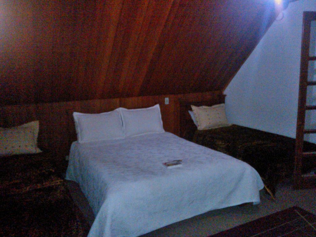 Pousada Marco Polo Campos do Jordão Rum bild