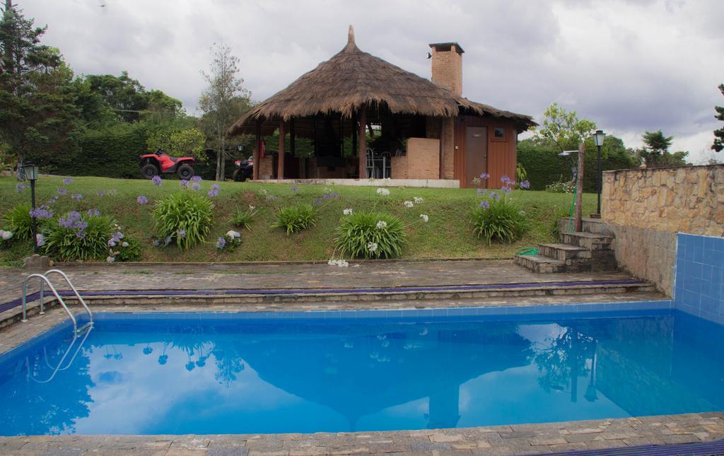 Pousada Marco Polo Campos do Jordão Exteriör bild